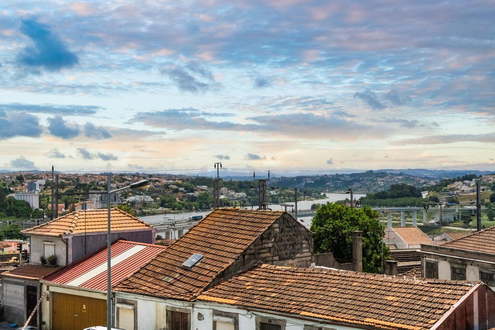 Porto Insight Apartments Campanha Esterno foto